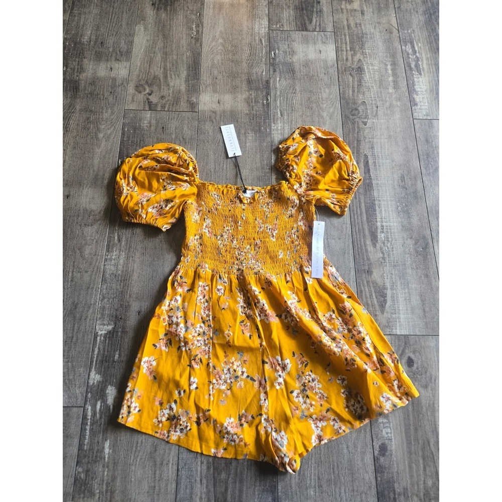 Flynn‎ Skye Justine Romper Size Large Floral Rayon Summer Beach Vacation Boho